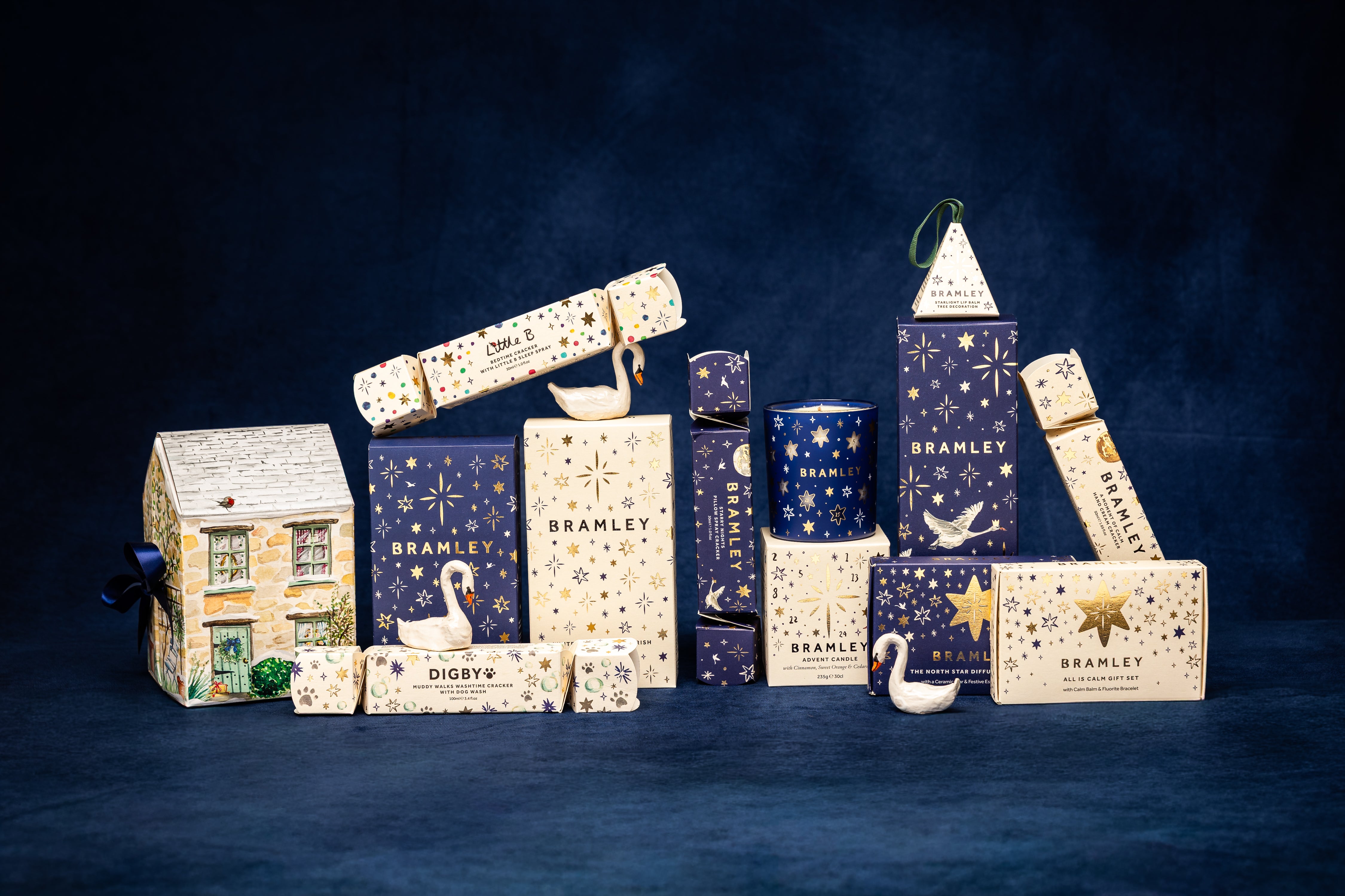 BRING YOUR CUSTOMERS A LITTLE BOTANICAL MAGIC THIS CHRISTMAS